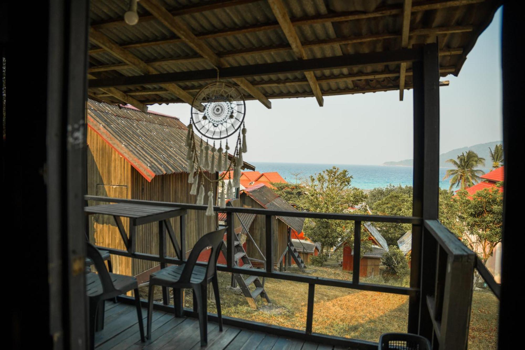 Harrera Perhentian, Long Beach Kampong Pasir Panjang  Kültér fotó